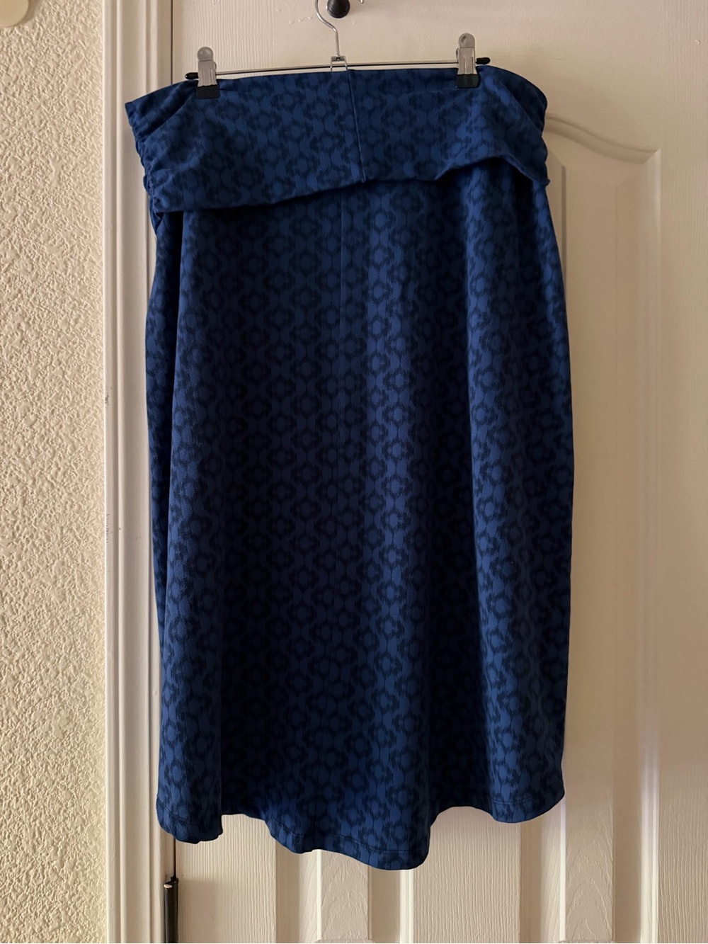 Eddie Bauer Blue Patterned Fold-Over Skirt